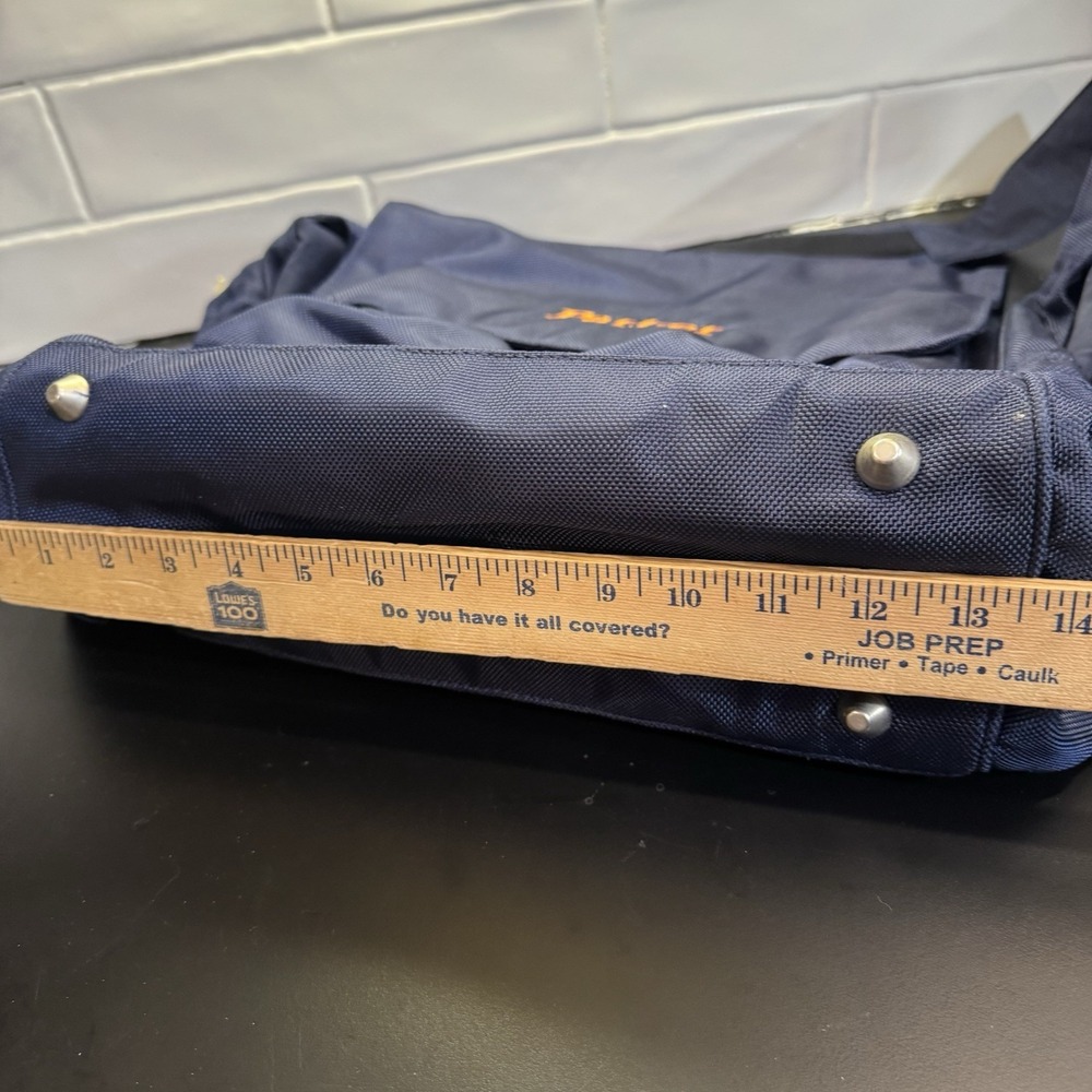 Pottery Barn Kids Navy The Ultimate Diaper Bag 'PARKER'‎ New With Tags - Picture 12 of 13